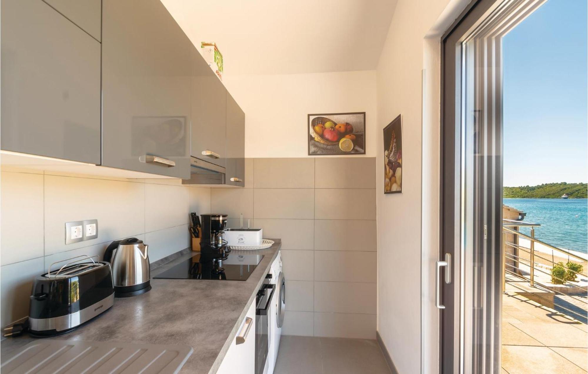 Nice Home In Kneze With Wifi Pupnat Exteriör bild